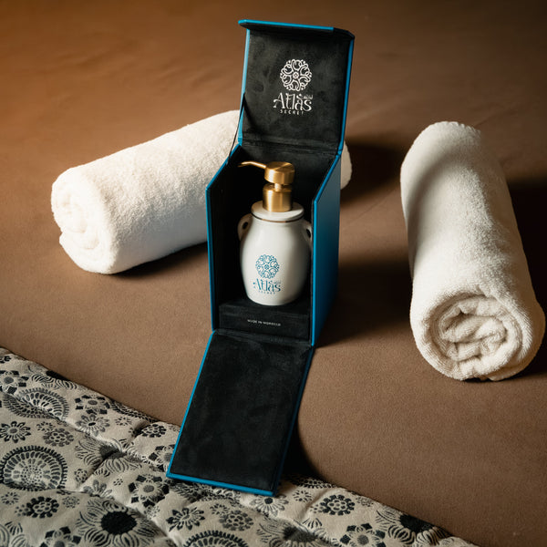 Tanjia en céramique avec son écrin en similicuir fait main